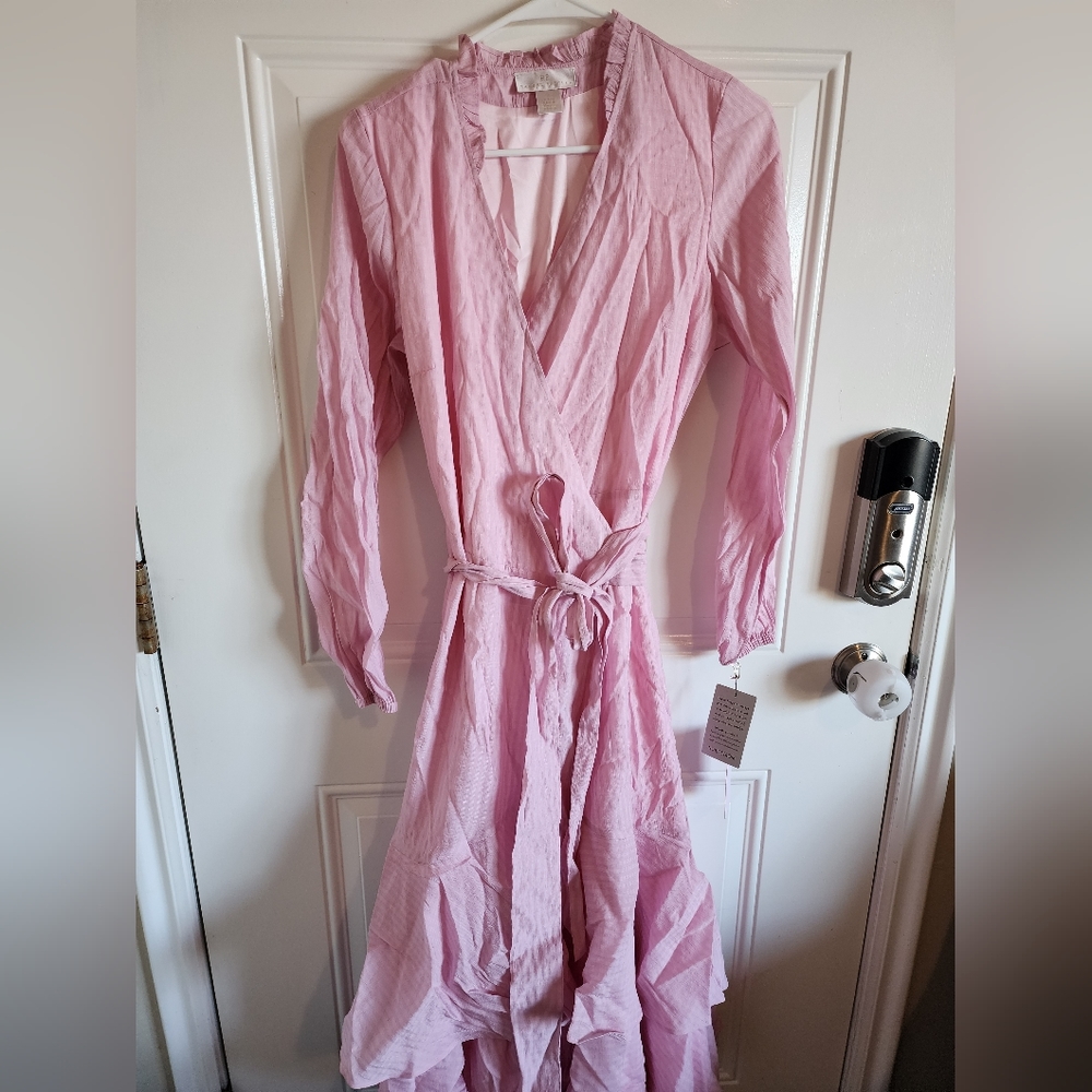 Seersucker long sleeves wrap dress. Rachel Parcell - Picture 3 of 4